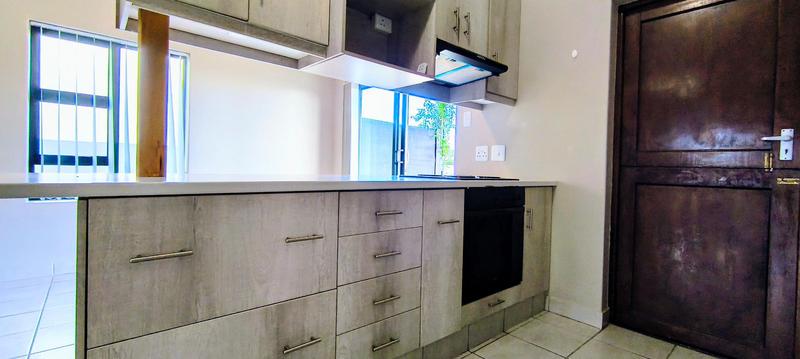2 Bedroom Property for Sale in Blue Mountain Village Western Cape